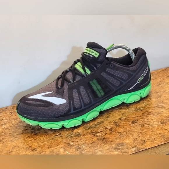 Brooks Pure Flow 2 Running Shoes 1101371D333 Green/Black...